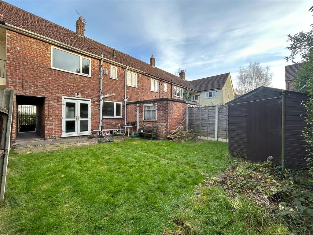 Property photo 2 of 21