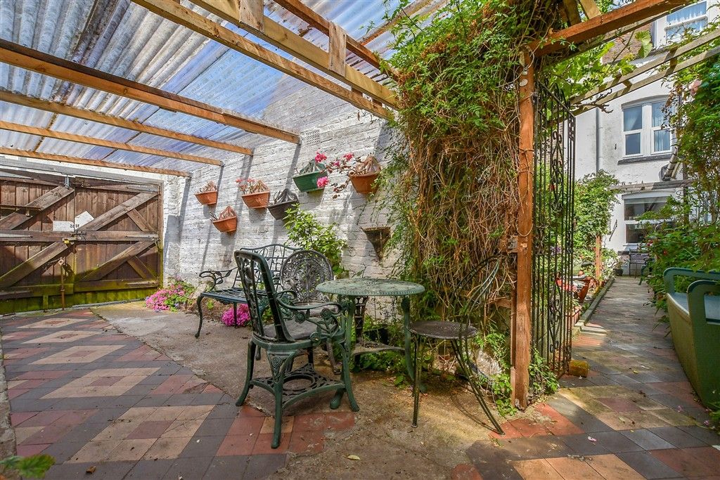 Property photo 1 of 19 Rear Garden