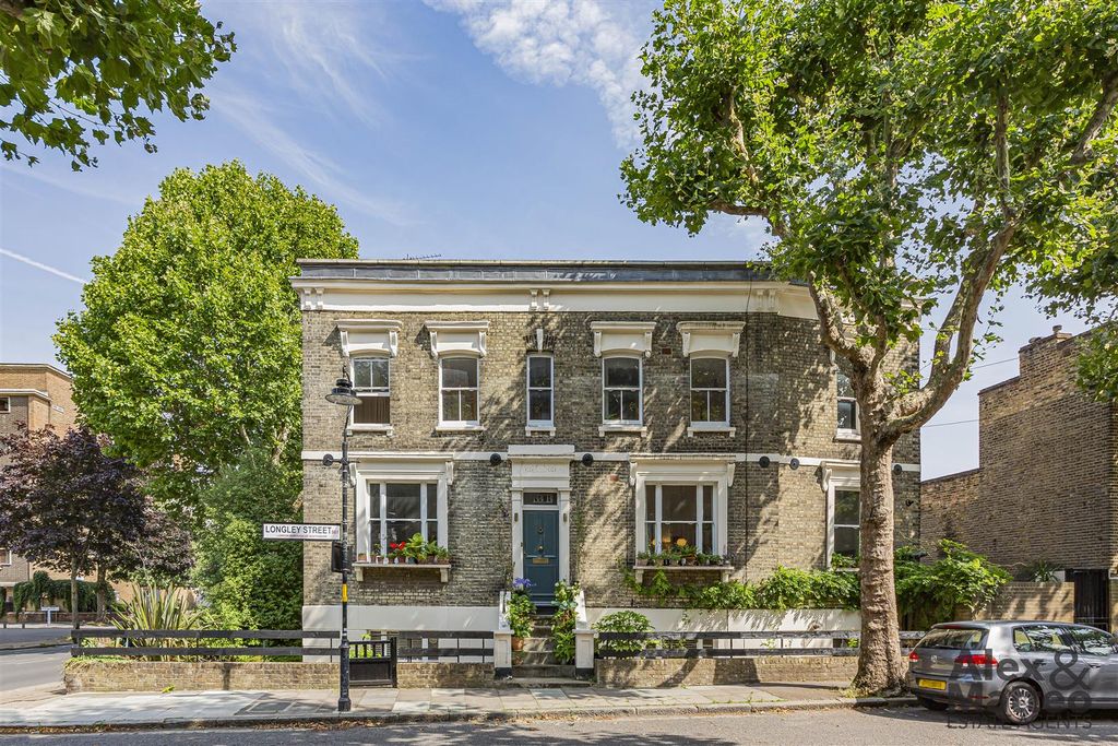 Property photo 1 of 13 Southwark Park Road