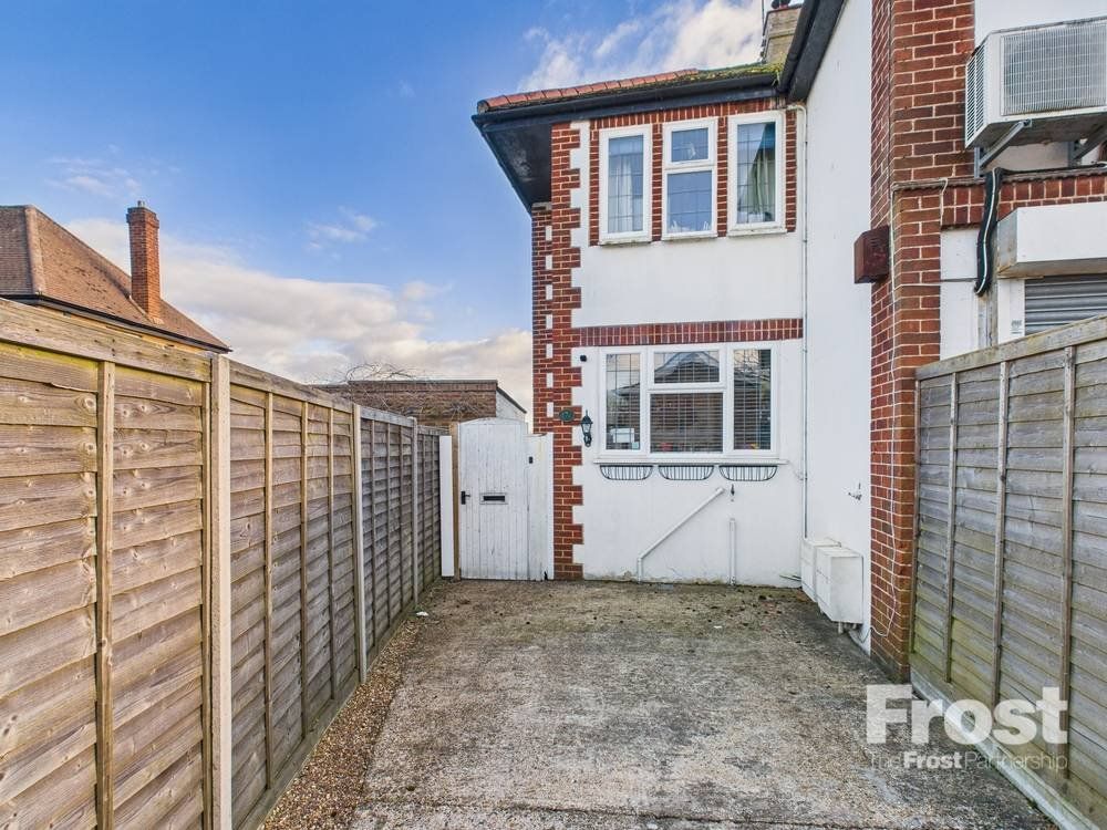 Property photo 2 of 13 Picture No. 01