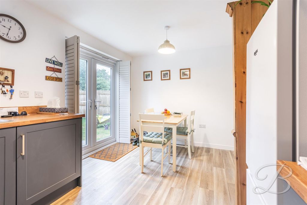 Property photo 3 of 19 CC10.Jpg