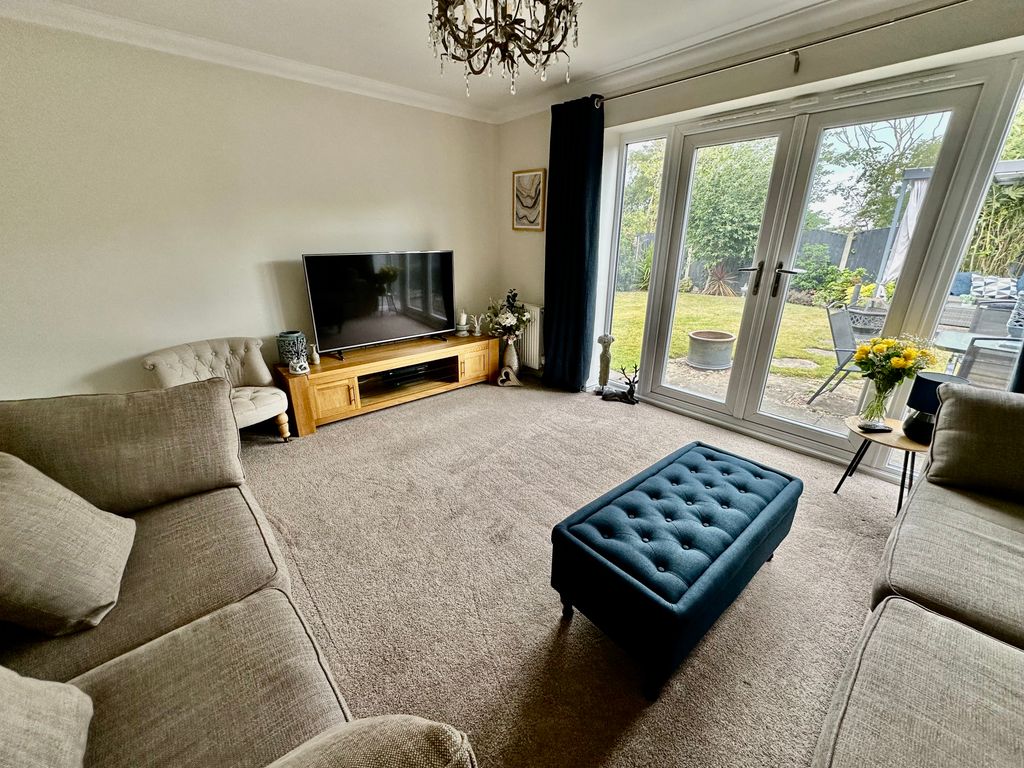 Property photo 2 of 37 Img_2712