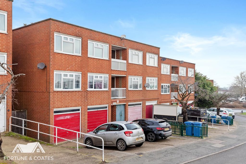 Property photo 1 of 12 Lowermeadow_12.Jpg