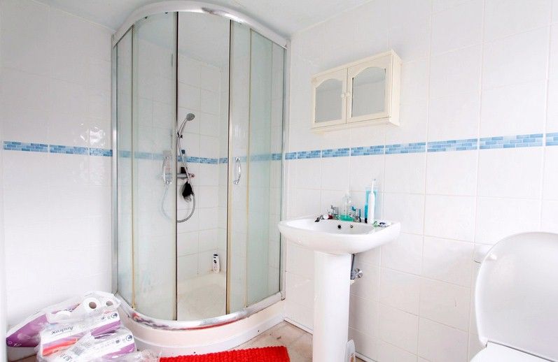 Property photo 3 of 4