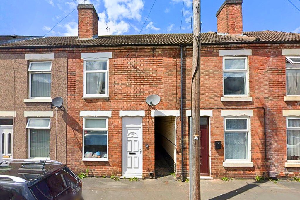 Property photo 1 of 16