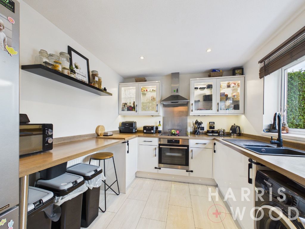 Property photo 2 of 21 5064932