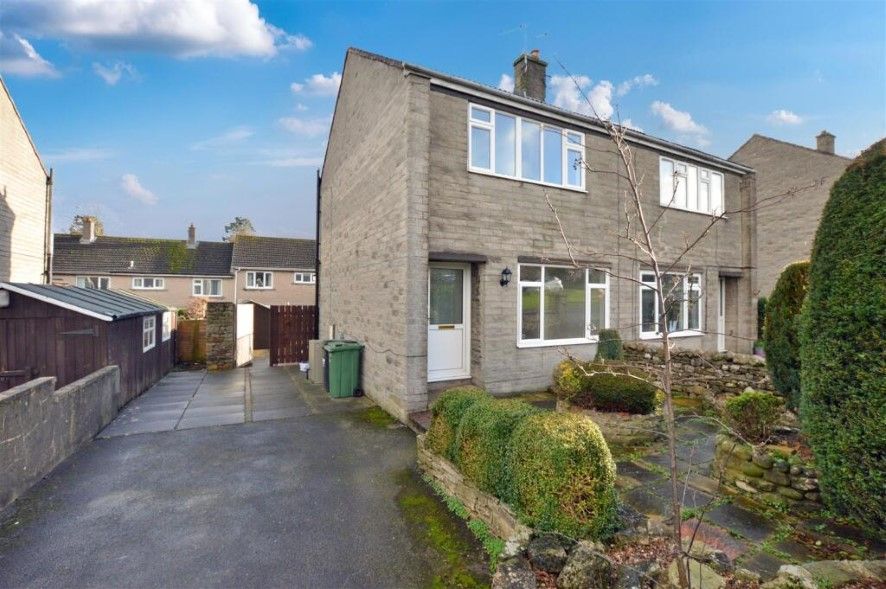 Property photo 1 of 9