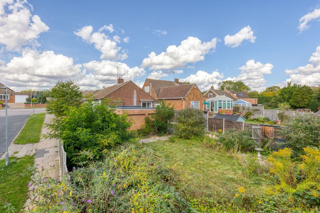 Property photo 3 of 13