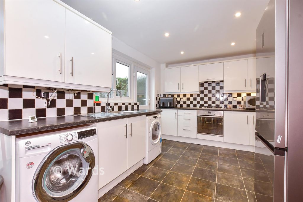 Property photo 1 of 15 Kitchen/Diner