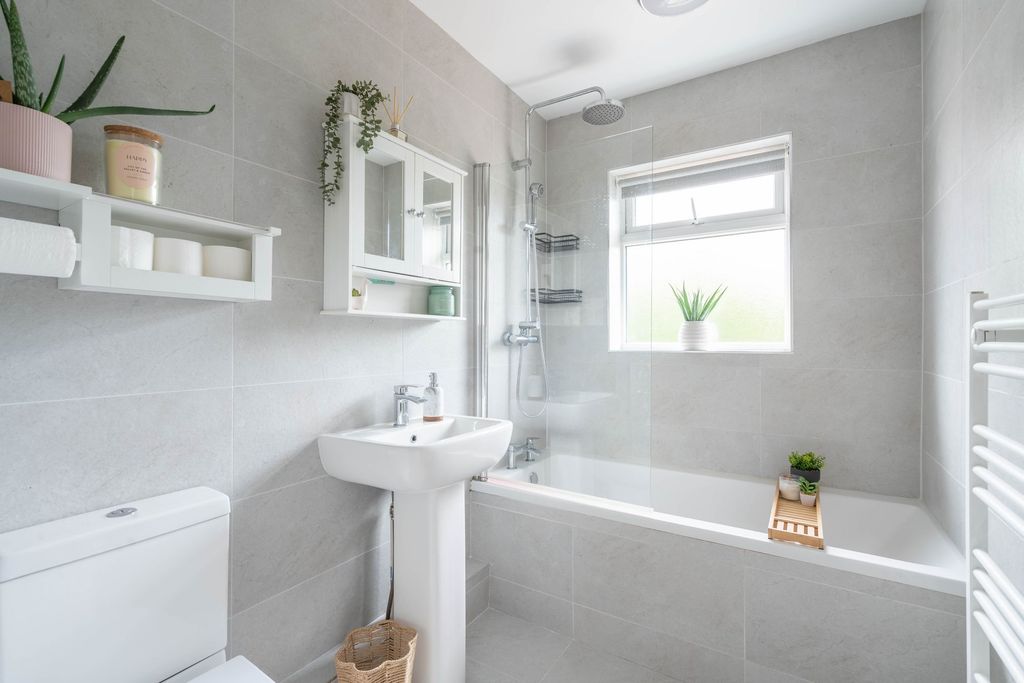 Additional image 8 of 3 bed detached bungalow for saleFron Uchaf, Colwyn Bay LL29