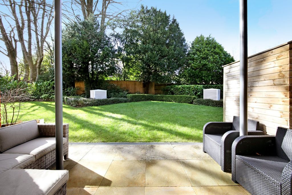 Property photo 2 of 17 Patio