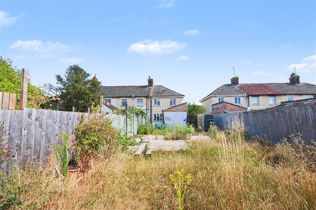 Property photo 3 of 13