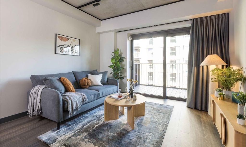 Property photo 3 of 15 5J77Z8Ly4