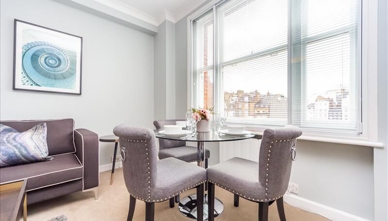 Property photo 3 of 9 Dining Room
