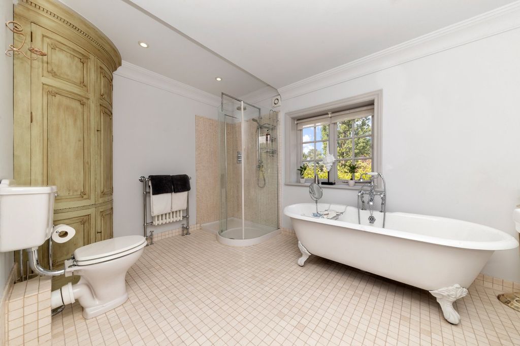 Additional image 17 of 7 bed detached house for saleAdams Road, Cambridge, Cambridgeshire CB3