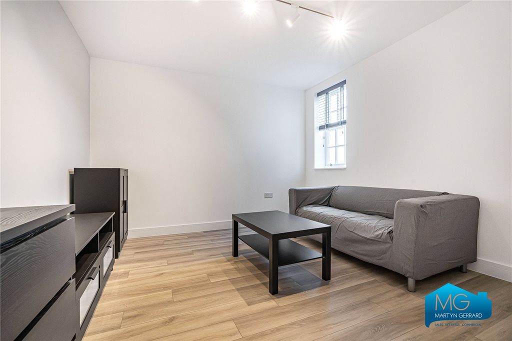 Property photo 2 of 11 Picture No. 05