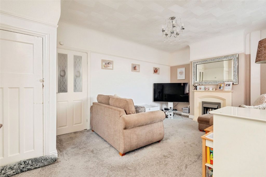 Property photo 3 of 17 Picture No. 07