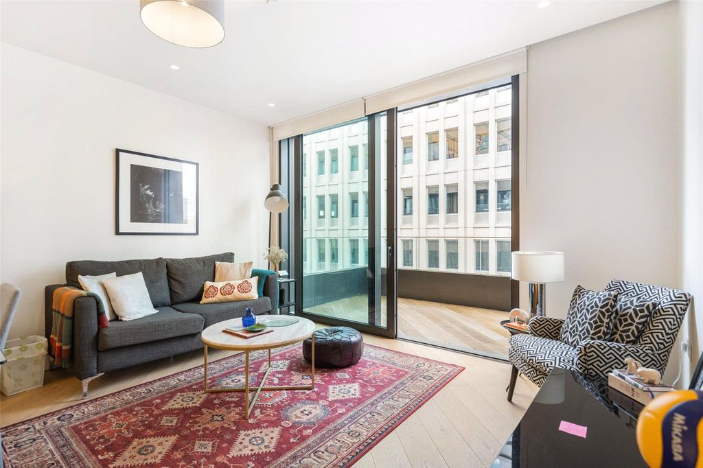 Property photo 3 of 14 Picture No. 20