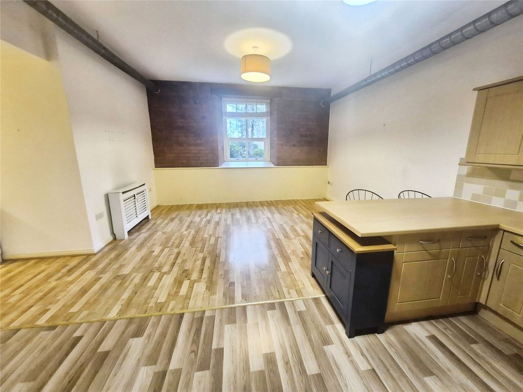 Property photo 3 of 6 Picture No. 08
