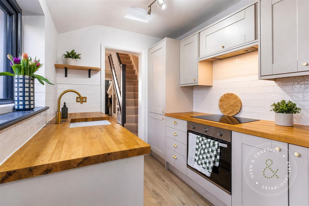 Property photo 3 of 25 Upper Kincraig St, Roath (22).Jpg