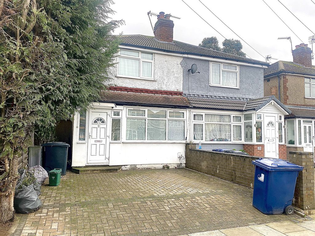 Property photo 1 of 5