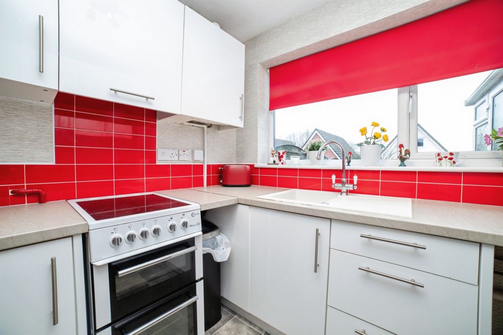 Property photo 3 of 20