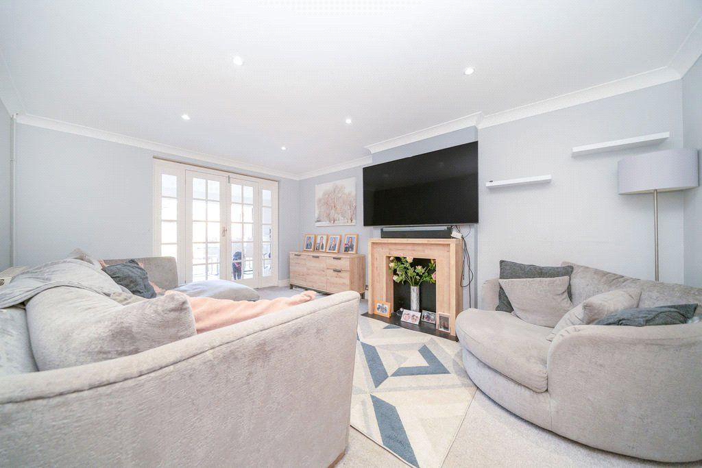 Property photo 2 of 16 Picture No. 08