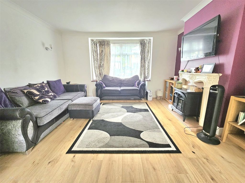 Property photo 3 of 13 Picture No. 08