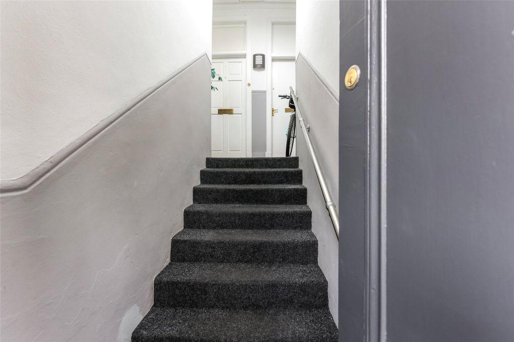 Property photo 2 of 17 Picture No. 02