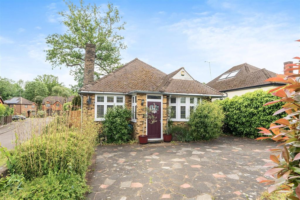 Property photo 1 of 24