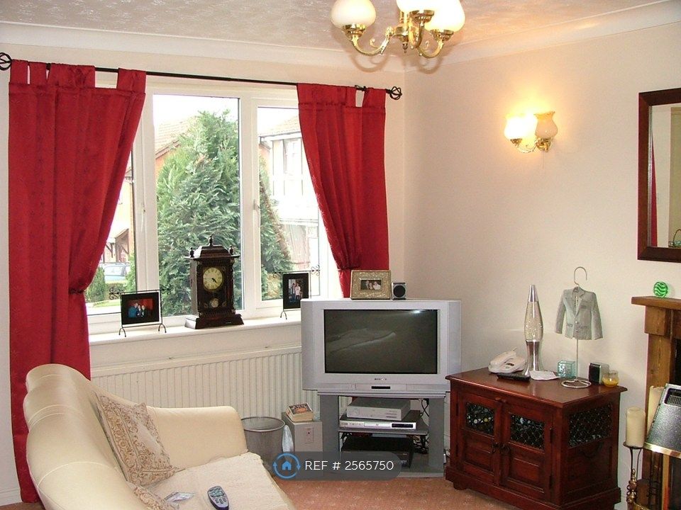 Property photo 3 of 5