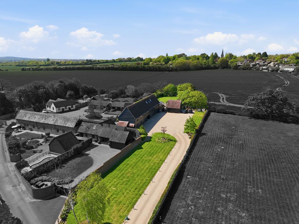 Additional image 6 of 5 bed barn conversion for saleThe Barn, Church Street, Billericay CM11
