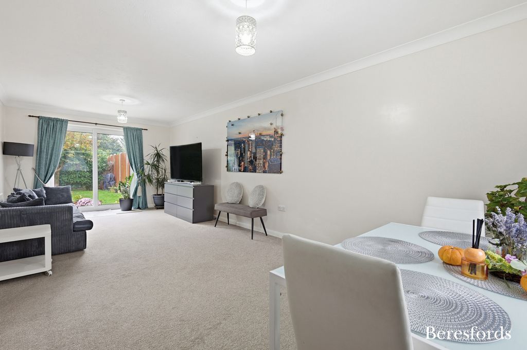 Property photo 3 of 17 Picture No. 08