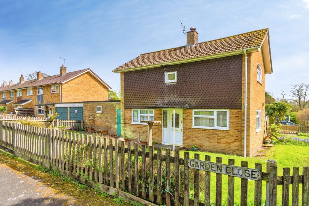 Property photo 1 of 20