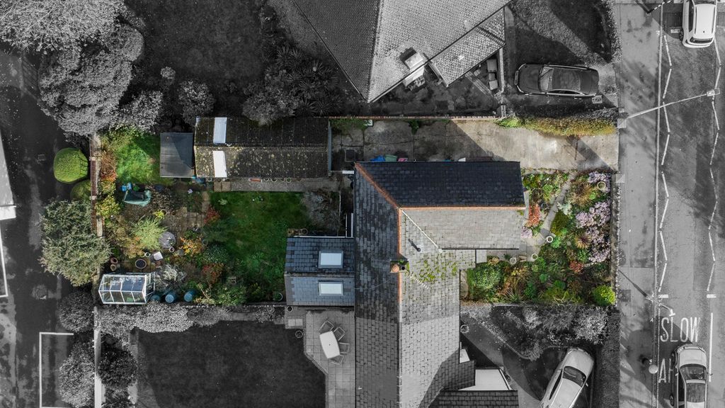 Property photo 3 of 26