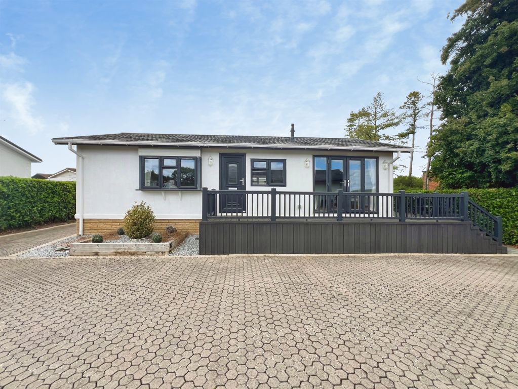Property photo 1 of 20