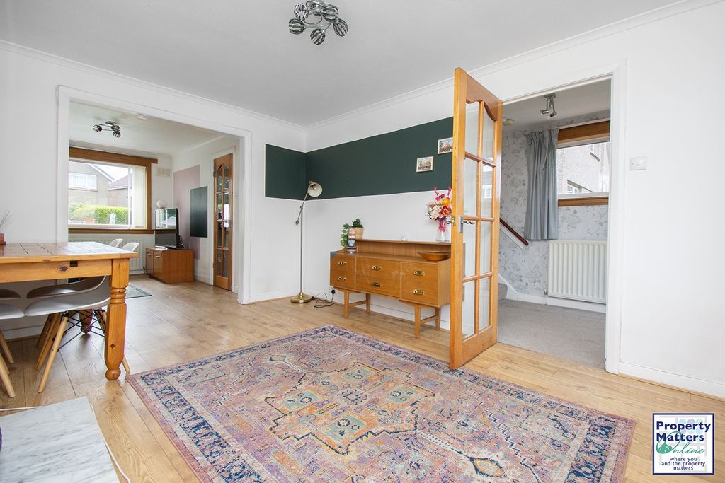 Property photo 3 of 17 Gallery