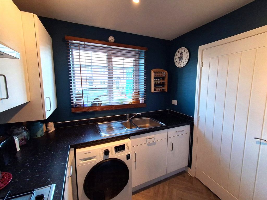 Property photo 3 of 22 Picture No. 45