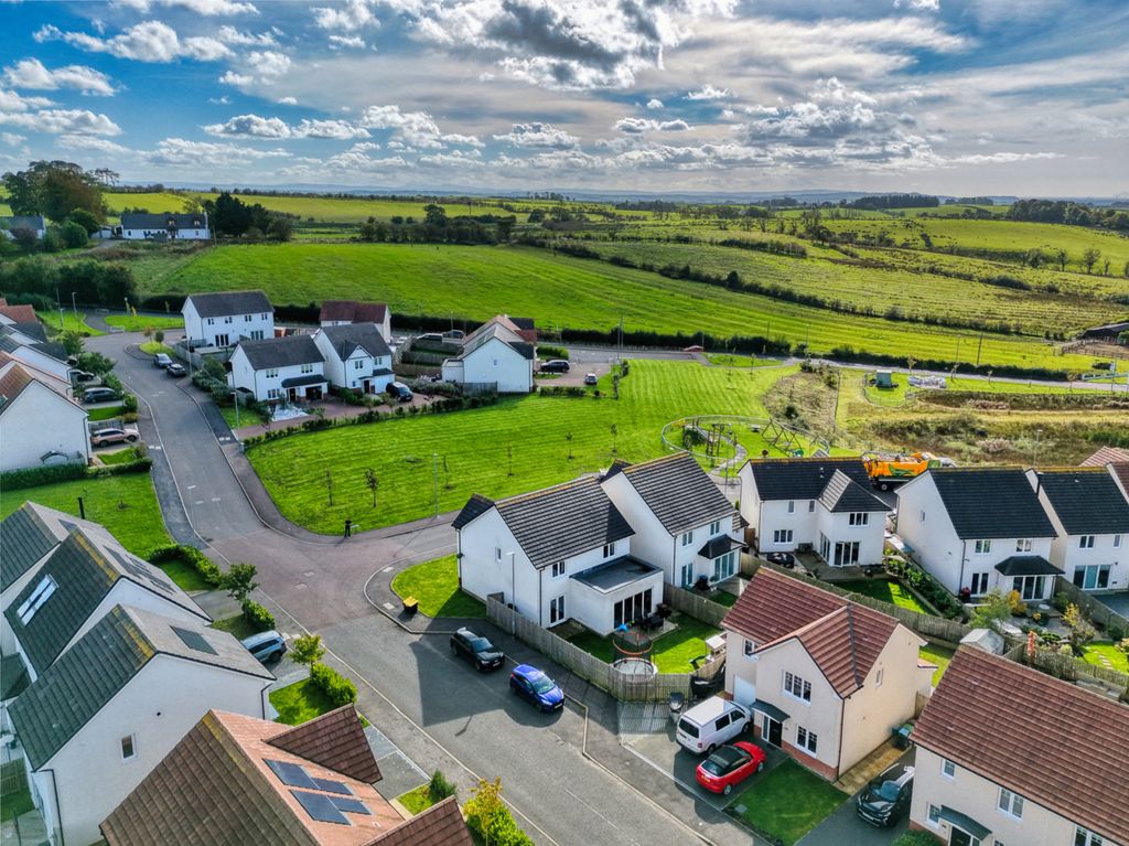 Property photo 3 of 29 Drone
