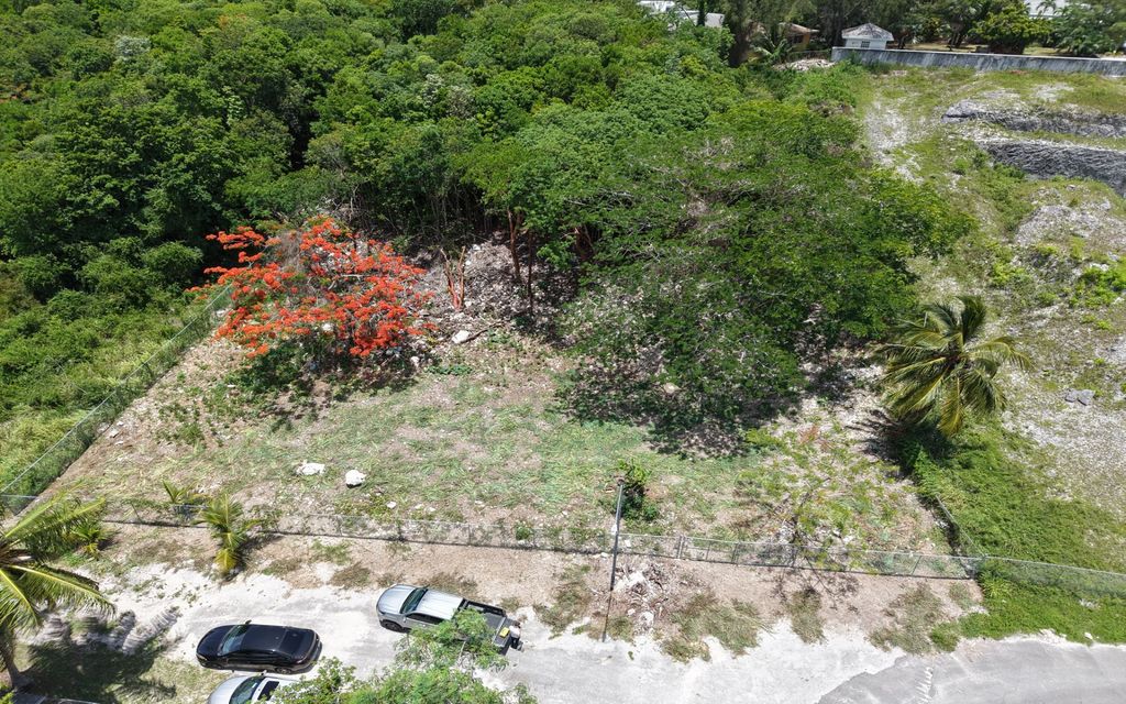 Property photo 2 of 9