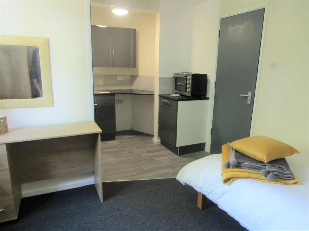 Property photo 2 of 2