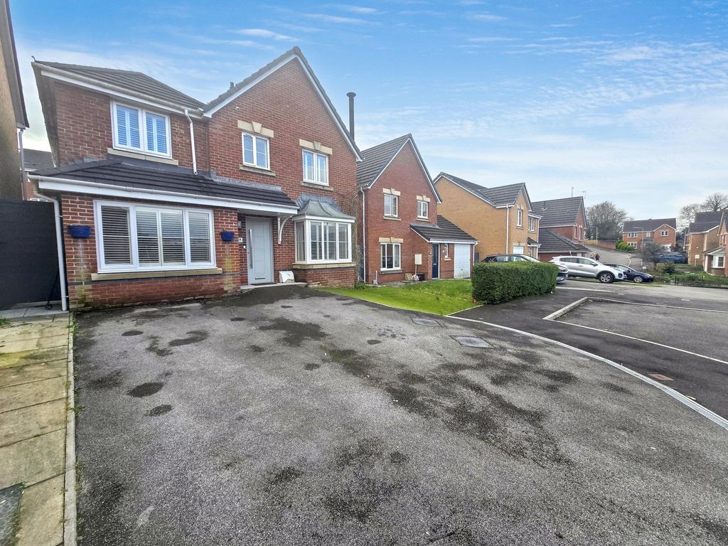 Property photo 1 of 40 Front