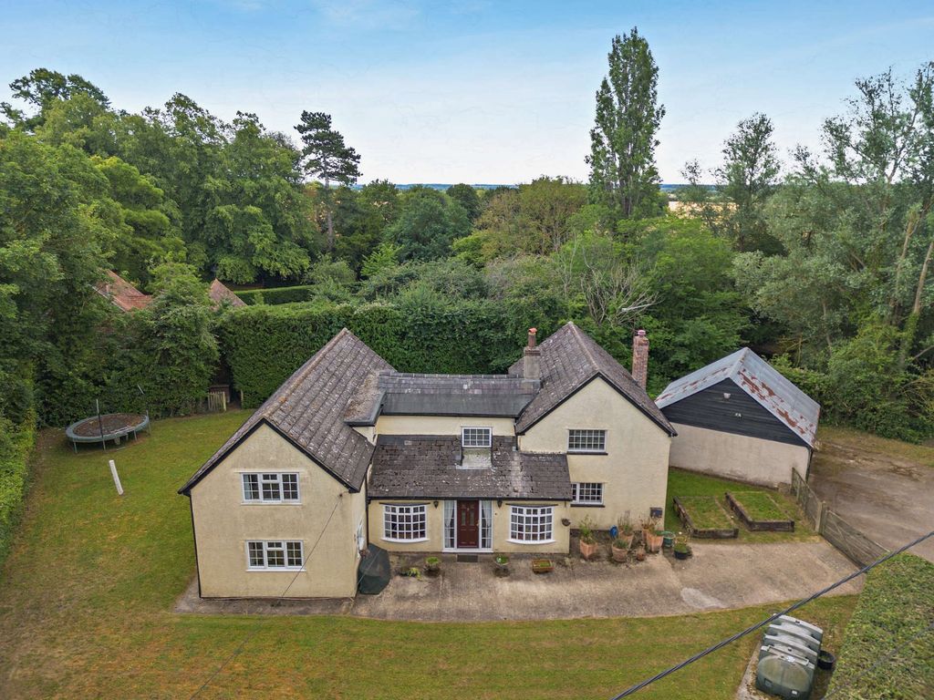 Property photo 1 of 14 Picture No. 12