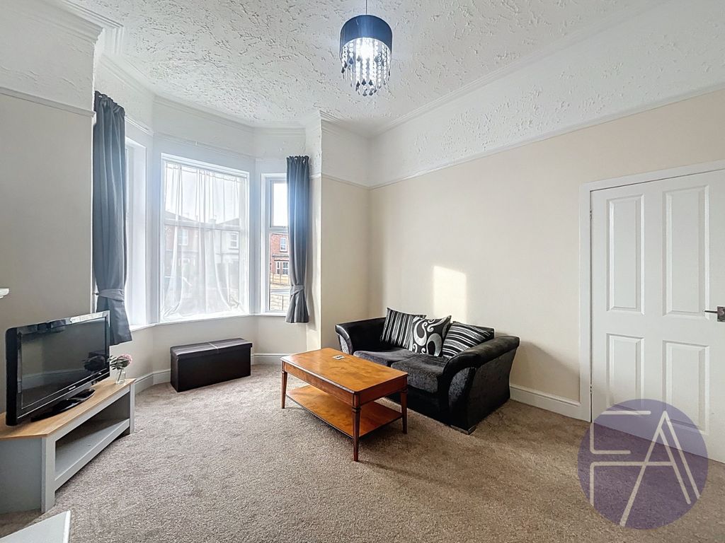 Property photo 3 of 21 4643904