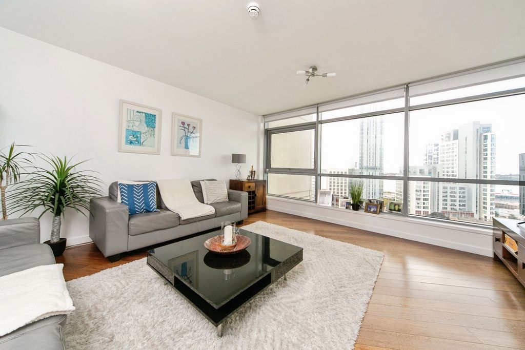 Property photo 1 of 27 Photo