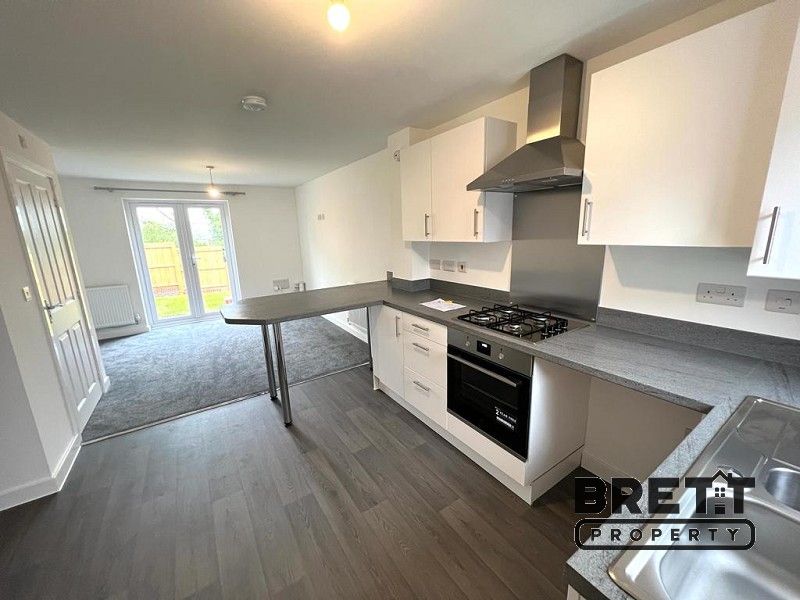 Property photo 2 of 9 Kitchen-Living Room