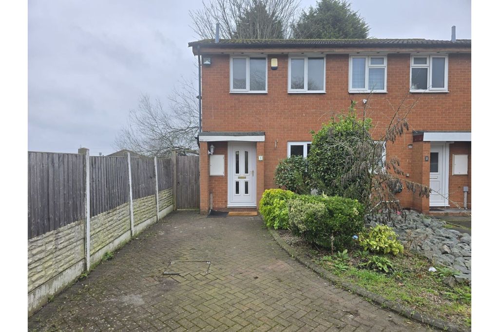 Property photo 1 of 17