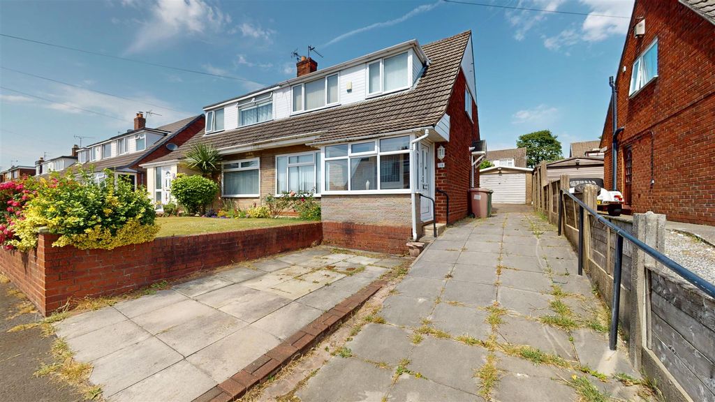 Property photo 1 of 22 Windermere Road For Sale