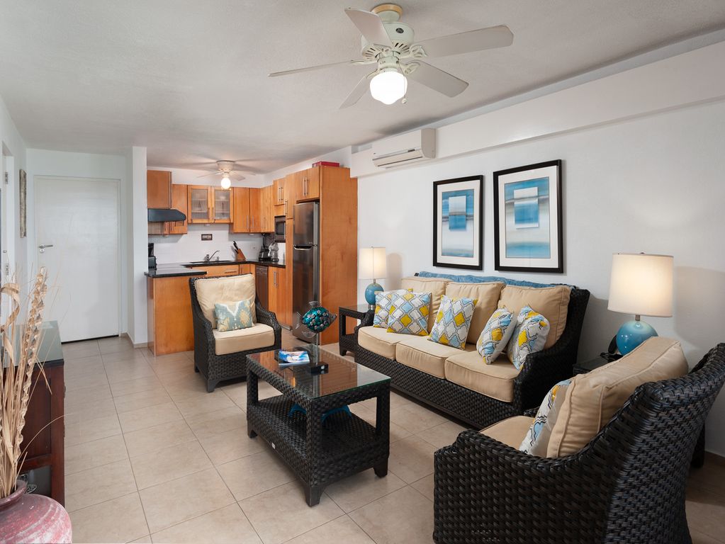 Property photo 3 of 15 Open Plan Space