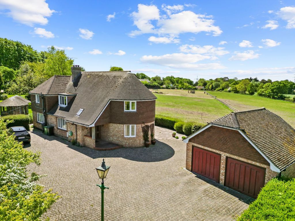 Property photo 1 of 42